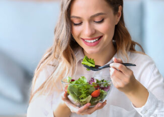 Healthy bowl of salad representing eating salad every day