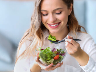 Healthy bowl of salad representing eating salad every day
